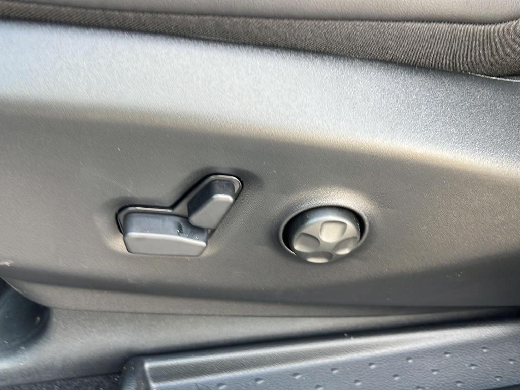 new 2026 Chrysler Pacifica car, priced at $45,155