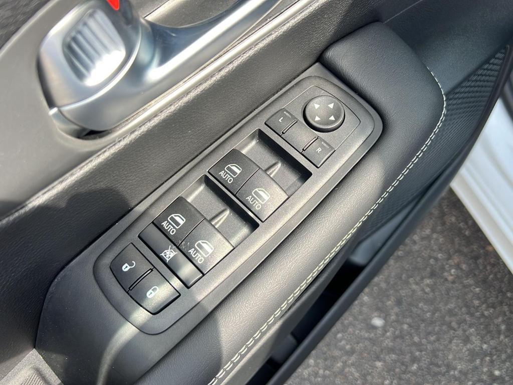 new 2026 Chrysler Pacifica car, priced at $45,155