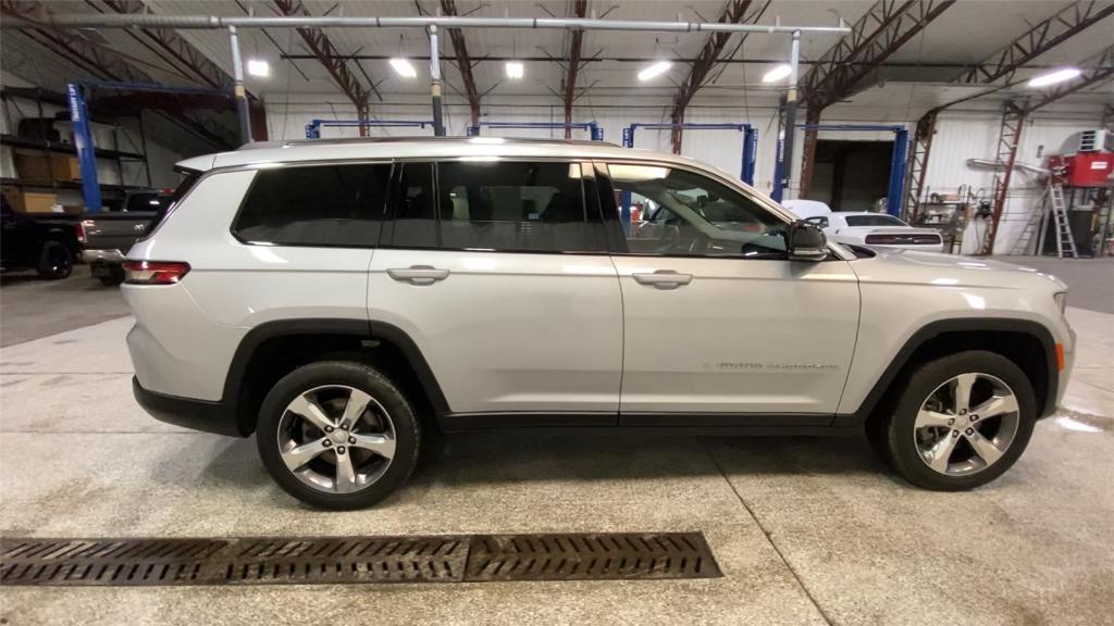 used 2022 Jeep Grand Cherokee L car, priced at $35,999