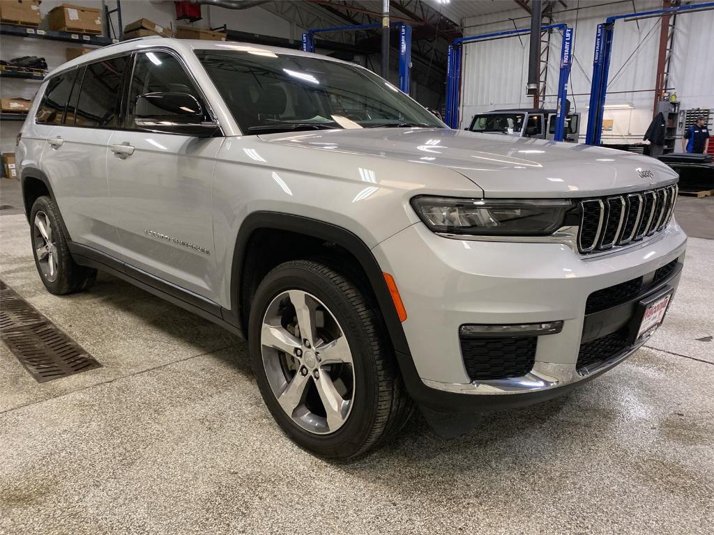 used 2022 Jeep Grand Cherokee L car, priced at $35,999