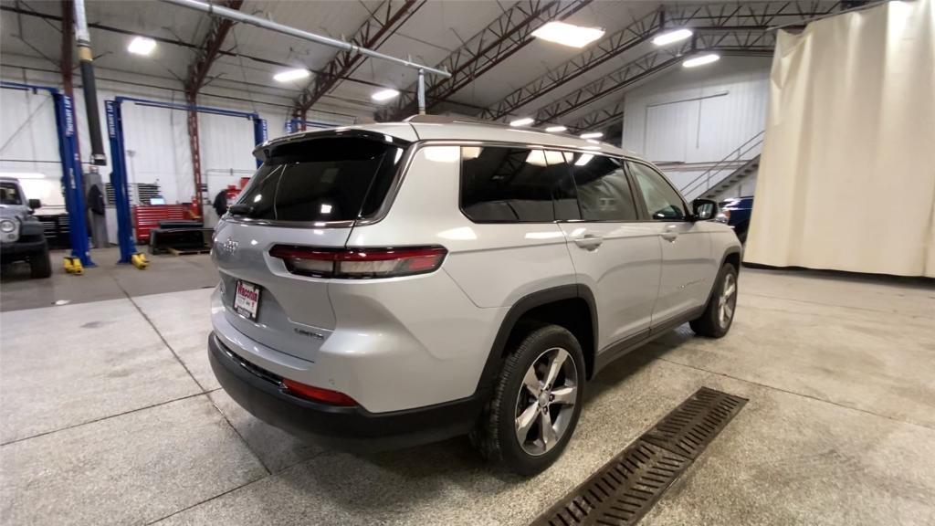 used 2022 Jeep Grand Cherokee L car, priced at $35,999