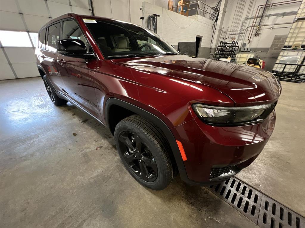 new 2025 Jeep Grand Cherokee L car, priced at $51,205