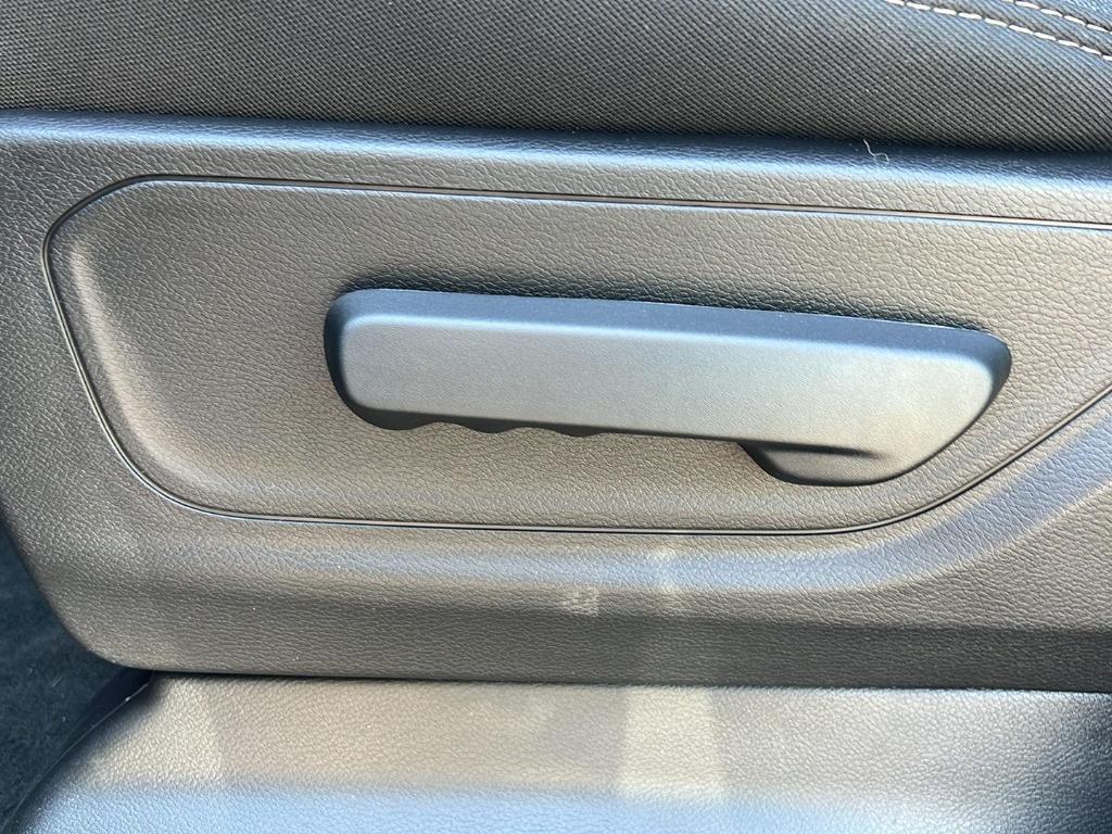new 2025 Ram 1500 car, priced at $49,515