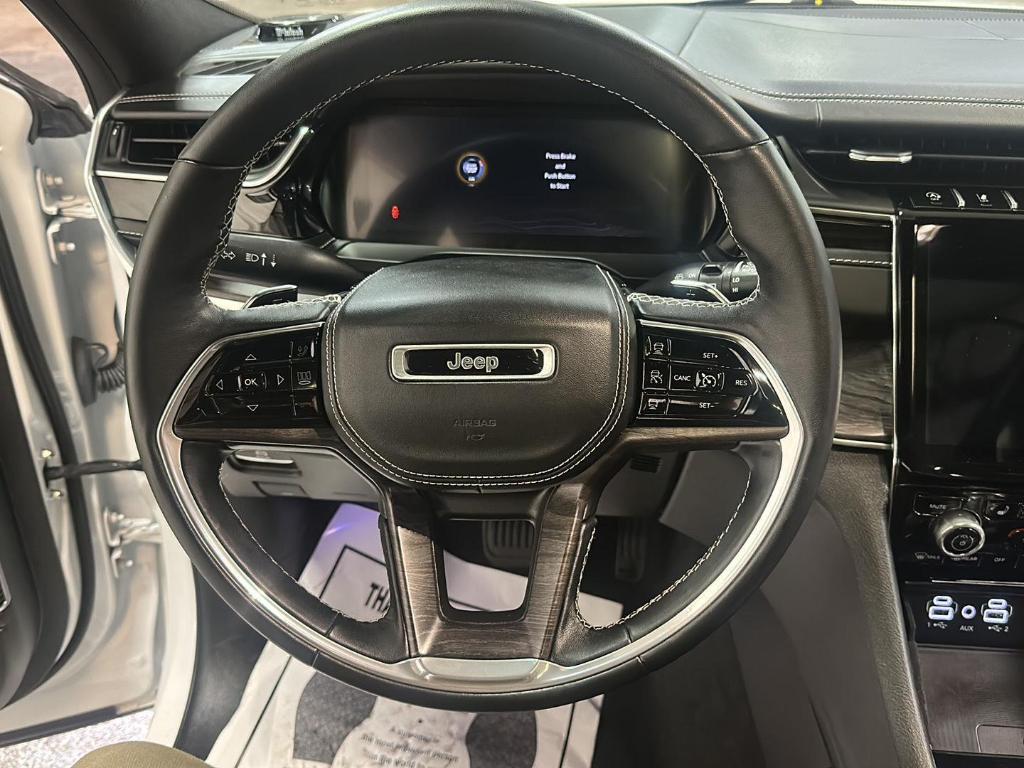 used 2022 Jeep Grand Cherokee car, priced at $39,499