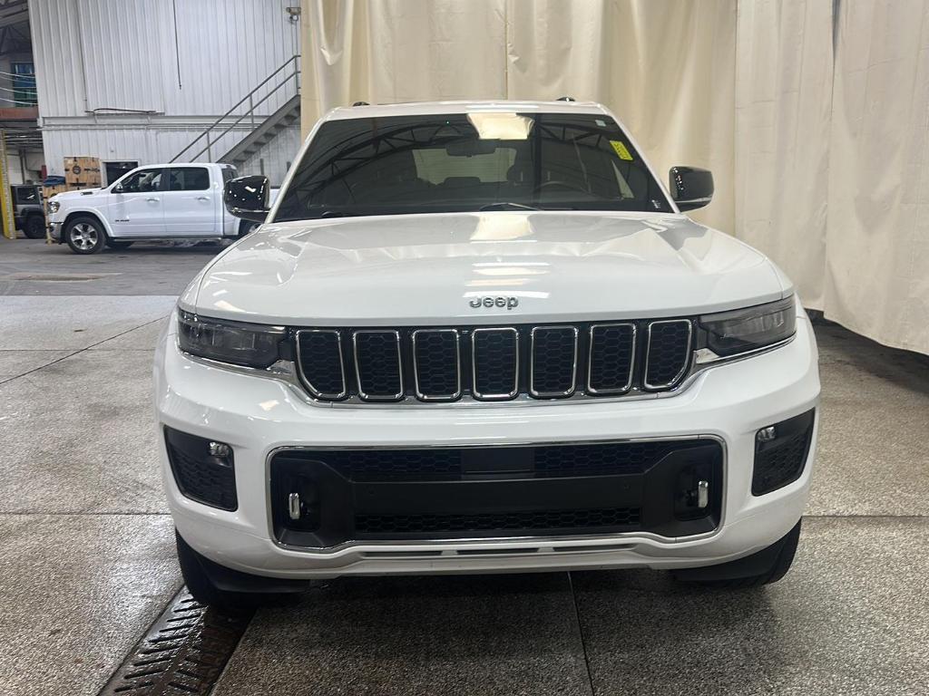 used 2022 Jeep Grand Cherokee car, priced at $39,499
