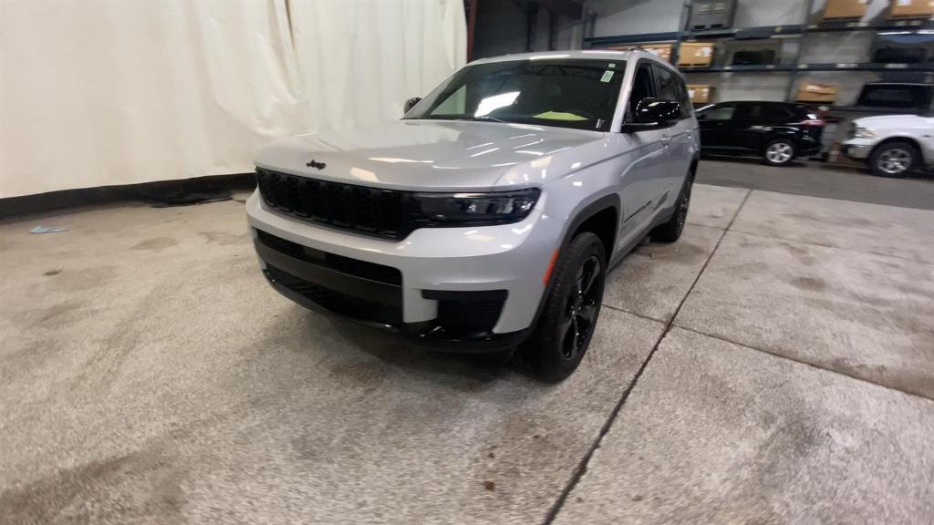 used 2023 Jeep Grand Cherokee L car, priced at $37,999