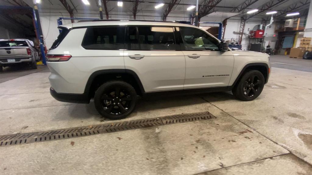 used 2023 Jeep Grand Cherokee L car, priced at $37,999