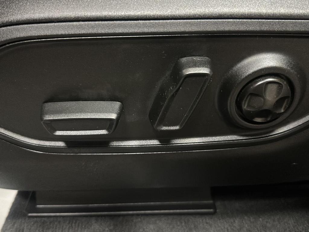 used 2023 Jeep Grand Cherokee L car, priced at $39,499
