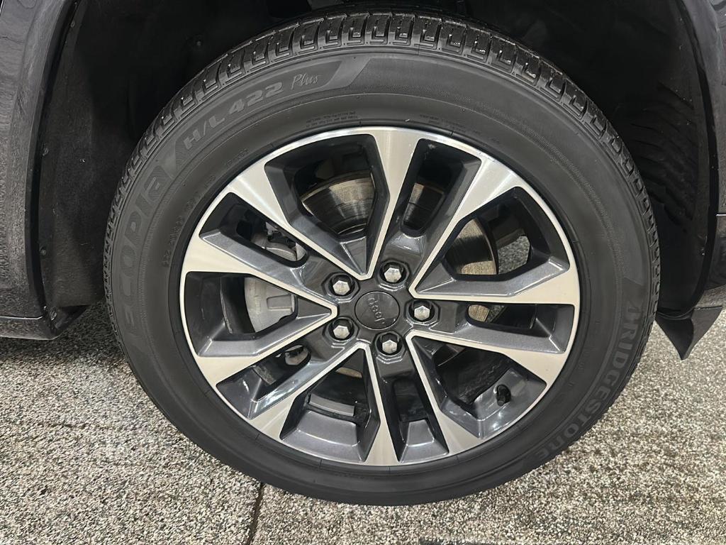 used 2023 Jeep Grand Cherokee L car, priced at $39,499