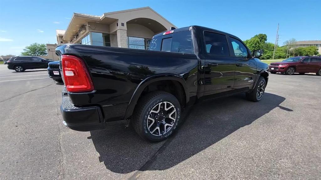 new 2025 Ram 1500 car, priced at $58,743