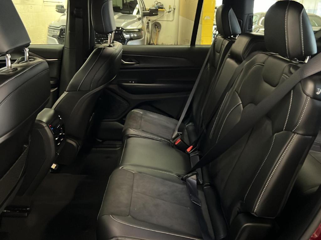 new 2025 Jeep Grand Cherokee L car, priced at $45,415