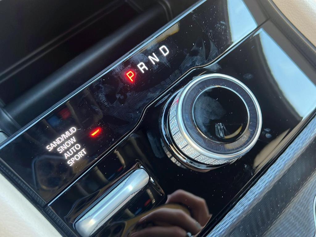 new 2025 Jeep Grand Cherokee car, priced at $44,427