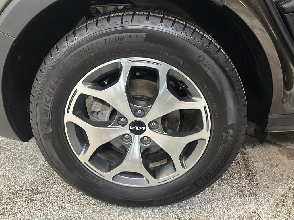 used 2022 Kia Telluride car, priced at $37,768