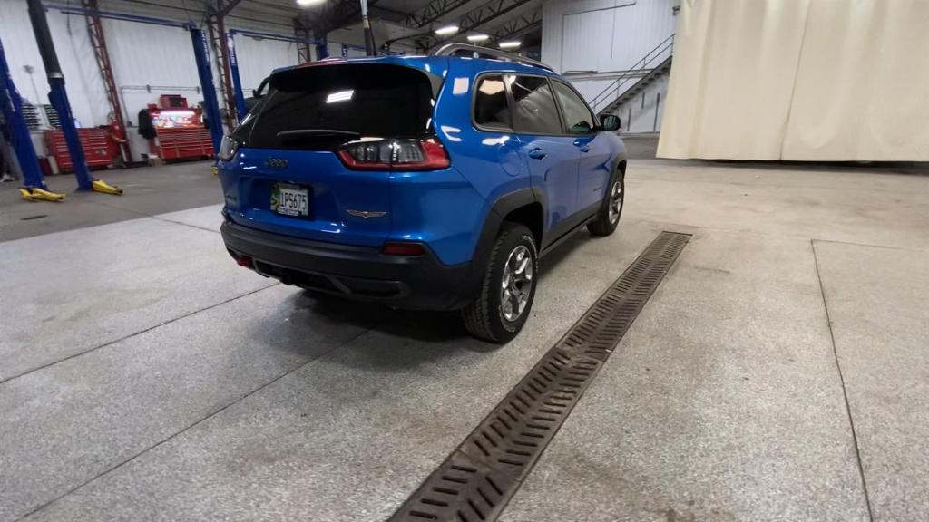 used 2019 Jeep Cherokee car, priced at $22,249