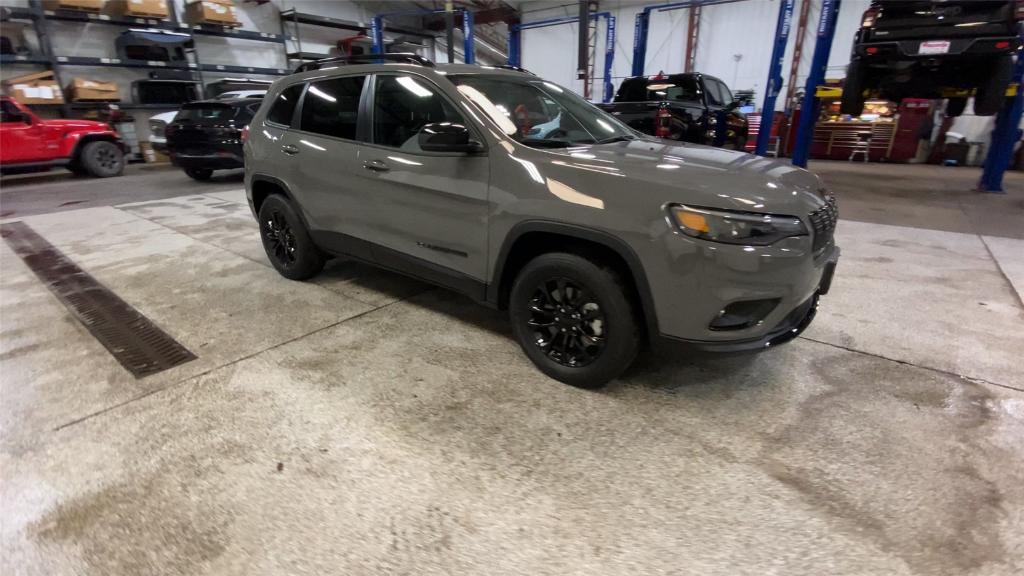 used 2023 Jeep Cherokee car, priced at $31,449