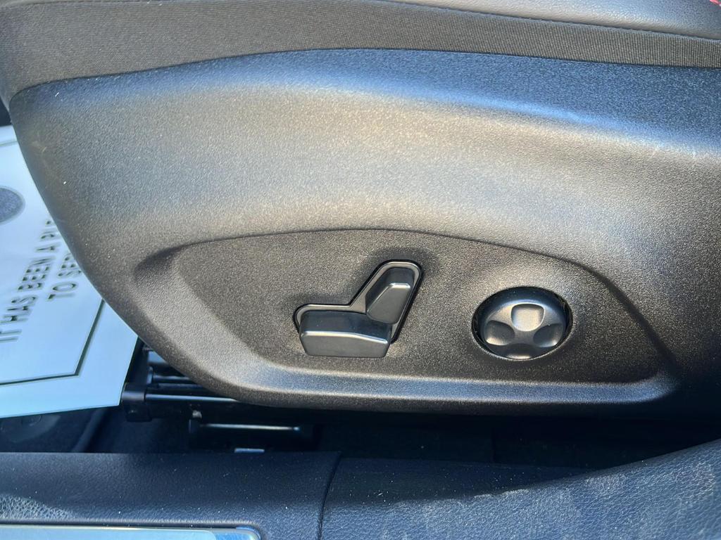 used 2023 Dodge Hornet car, priced at $28,999