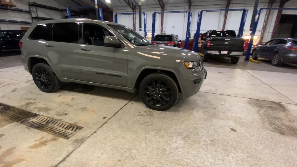 used 2021 Jeep Grand Cherokee car, priced at $24,999