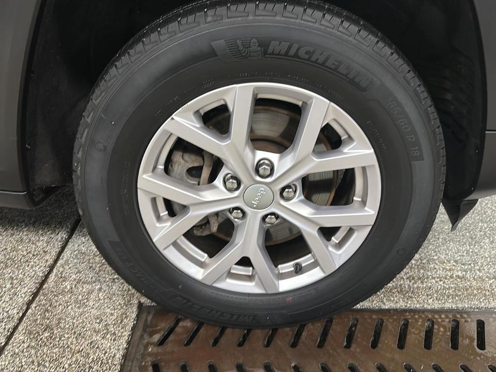 used 2022 Jeep Grand Cherokee L car, priced at $31,499