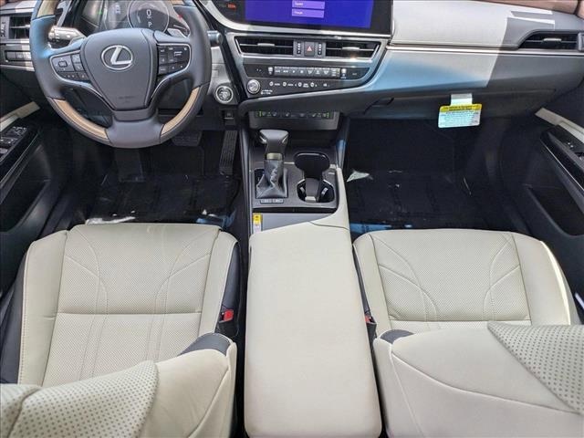new 2025 Lexus ES 300h car, priced at $52,039