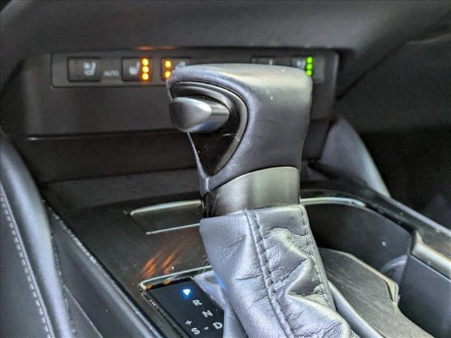 used 2024 Lexus ES 250 car, priced at $39,500