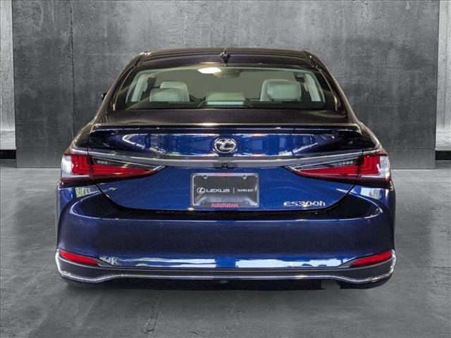 new 2025 Lexus ES 300h car, priced at $48,577