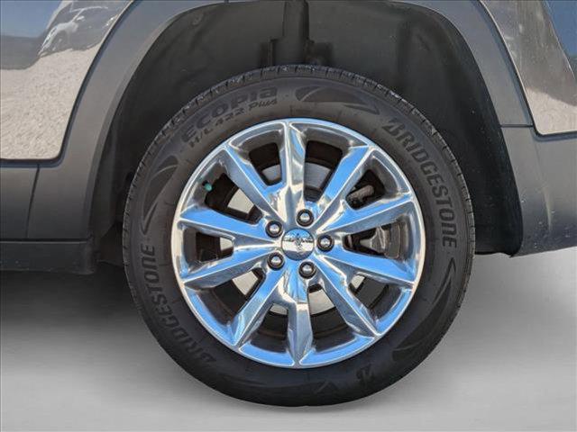 used 2015 Jeep Cherokee car, priced at $11,391