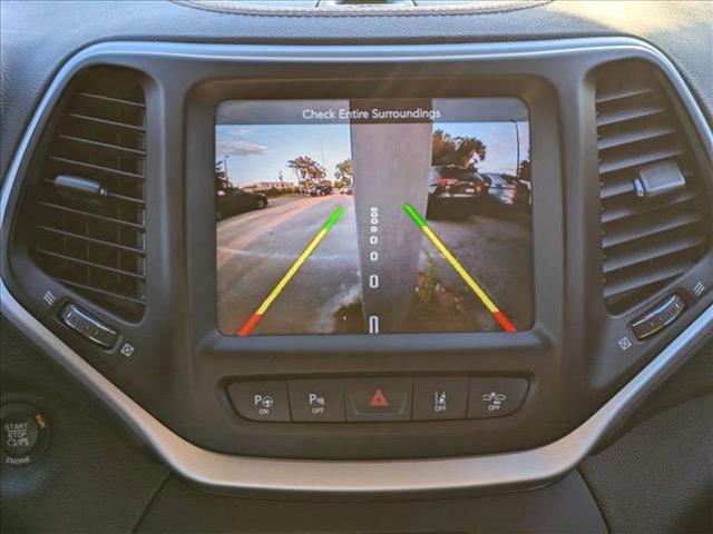 used 2015 Jeep Cherokee car, priced at $10,725