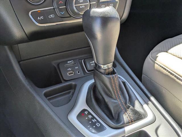 used 2015 Jeep Cherokee car, priced at $11,391