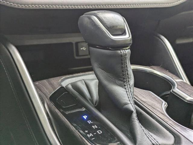 used 2020 Toyota Highlander car, priced at $22,555