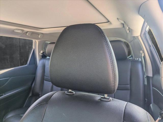 used 2016 Nissan Rogue car, priced at $10,995