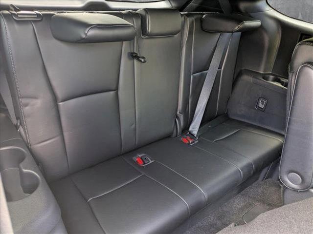 used 2023 Toyota Highlander car, priced at $41,214