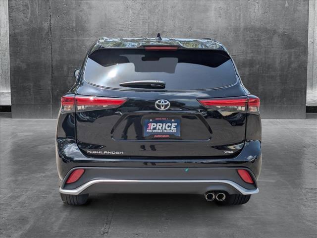 used 2023 Toyota Highlander car, priced at $41,214
