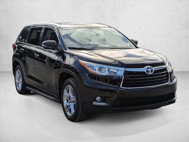 used 2015 Toyota Highlander car, priced at $18,455