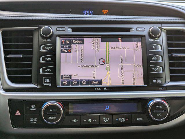 used 2015 Toyota Highlander car, priced at $17,722