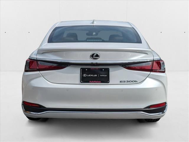 new 2025 Lexus ES 300h car, priced at $52,466
