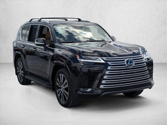 new 2025 Lexus LX 600 car, priced at $118,070