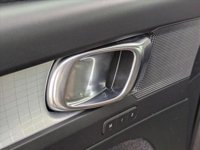 used 2020 Volvo XC40 car, priced at $23,355