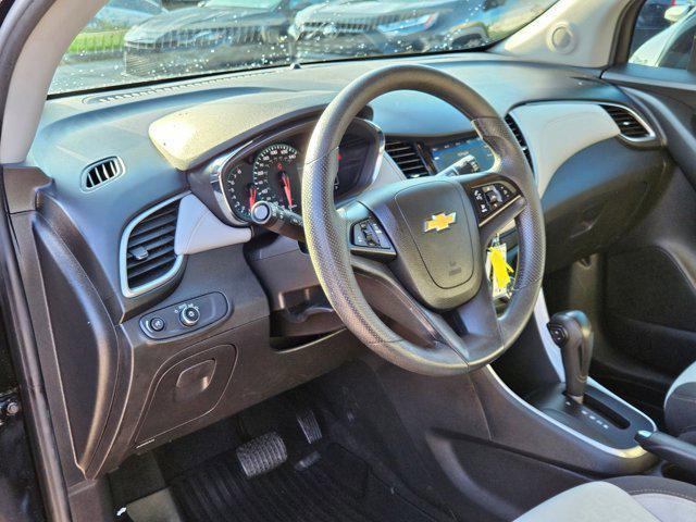 used 2022 Chevrolet Trax car, priced at $15,994