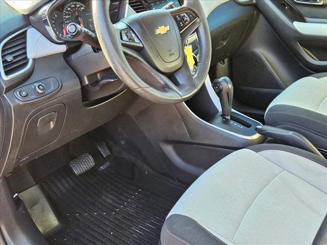 used 2022 Chevrolet Trax car, priced at $15,994