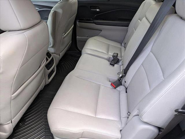 used 2022 Honda Pilot car, priced at $29,362