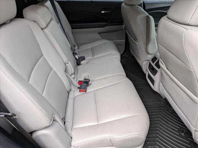 used 2022 Honda Pilot car, priced at $29,362