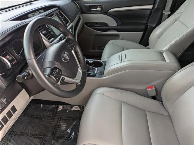 used 2019 Toyota Highlander car, priced at $23,405