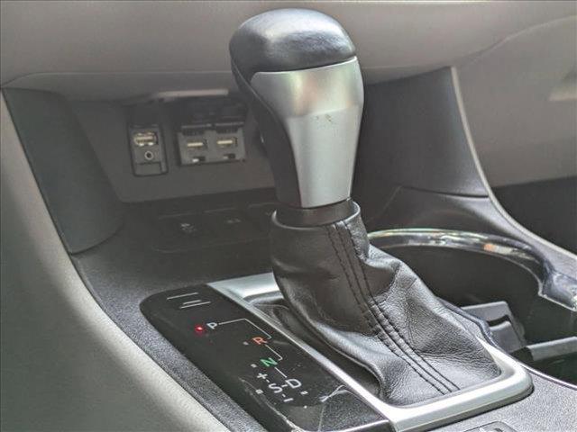 used 2019 Toyota Highlander car, priced at $23,405