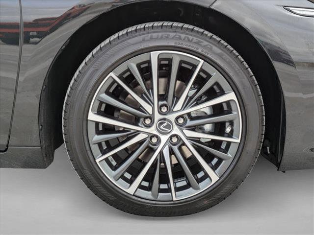 new 2025 Lexus ES 350 car, priced at $47,587