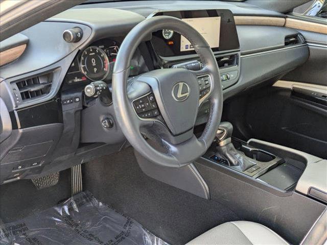 used 2024 Lexus ES 250 car, priced at $39,377