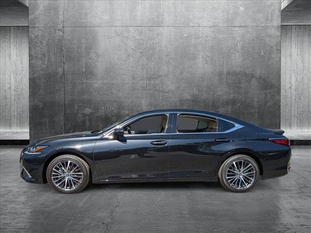 new 2025 Lexus ES 300h car, priced at $51,139