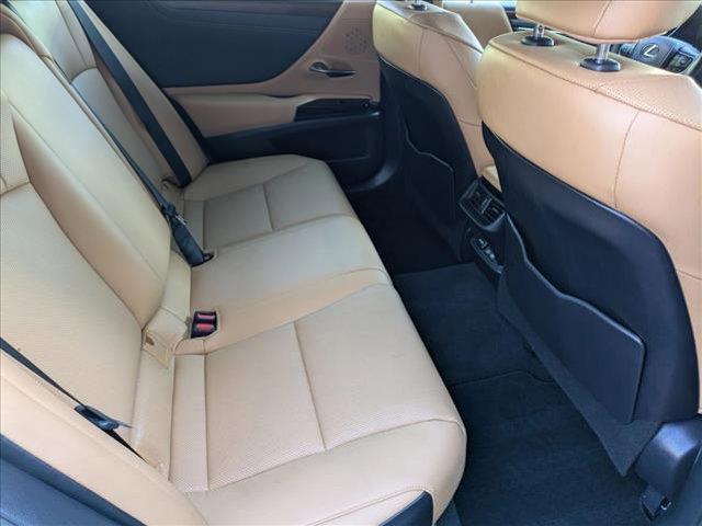 used 2024 Lexus ES 250 car, priced at $37,994