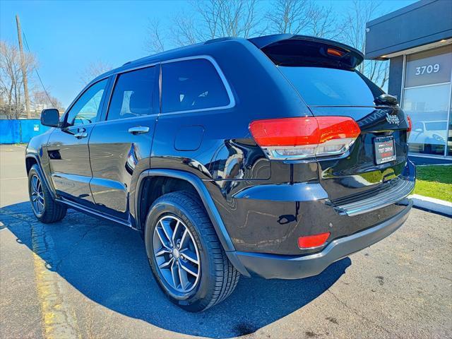 used 2017 Jeep Grand Cherokee car, priced at $16,495