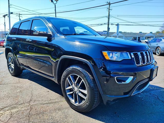 used 2017 Jeep Grand Cherokee car, priced at $16,495