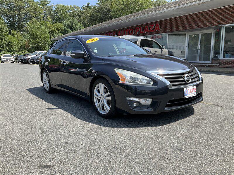 used 2013 Nissan Altima car, priced at $9,495